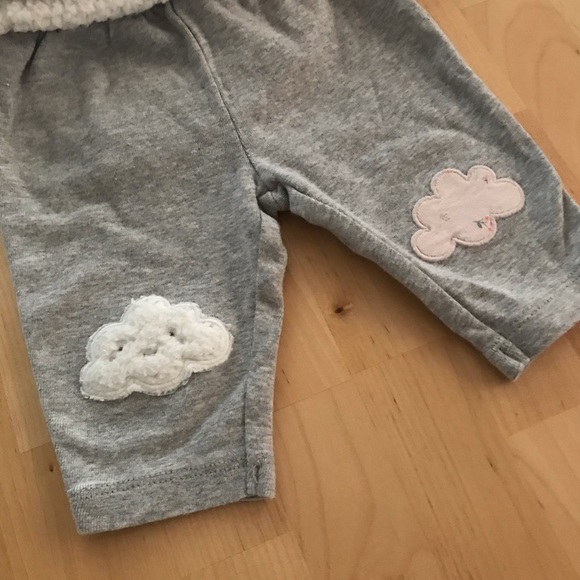 Carter’s Fall/Winter cozy outfit - Picture 3 of 4